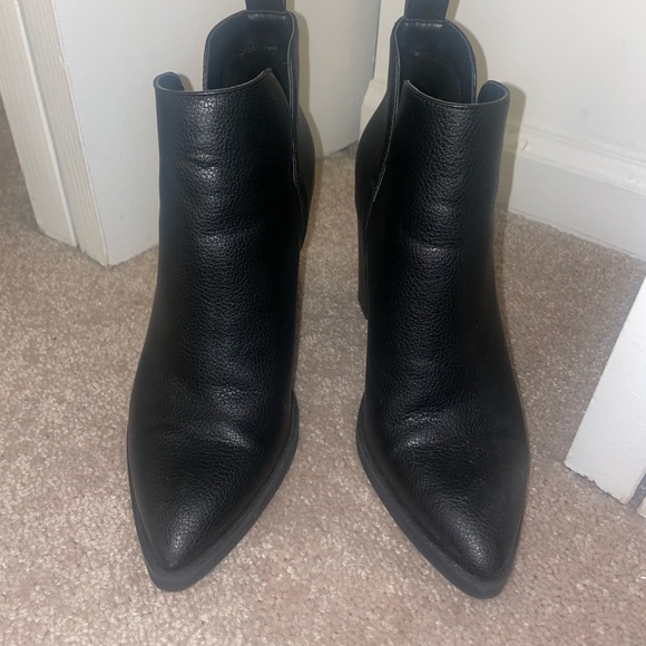 Forever 21 Faux Leather Bootie - Picture 6 of 6